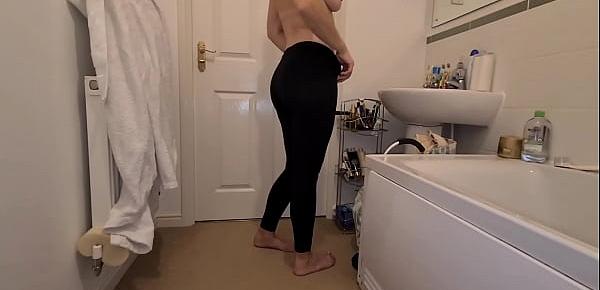  His stepmother from work enters the bathroom over him and undresses. He is ashamed to get on his knees and swallow his whole cock.